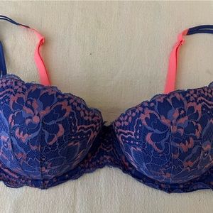 Victoria’s Secret PINK Push up bra